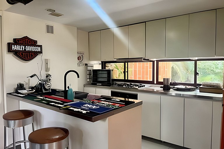 Unico y exclusivo duplex  a 15 min de provenza